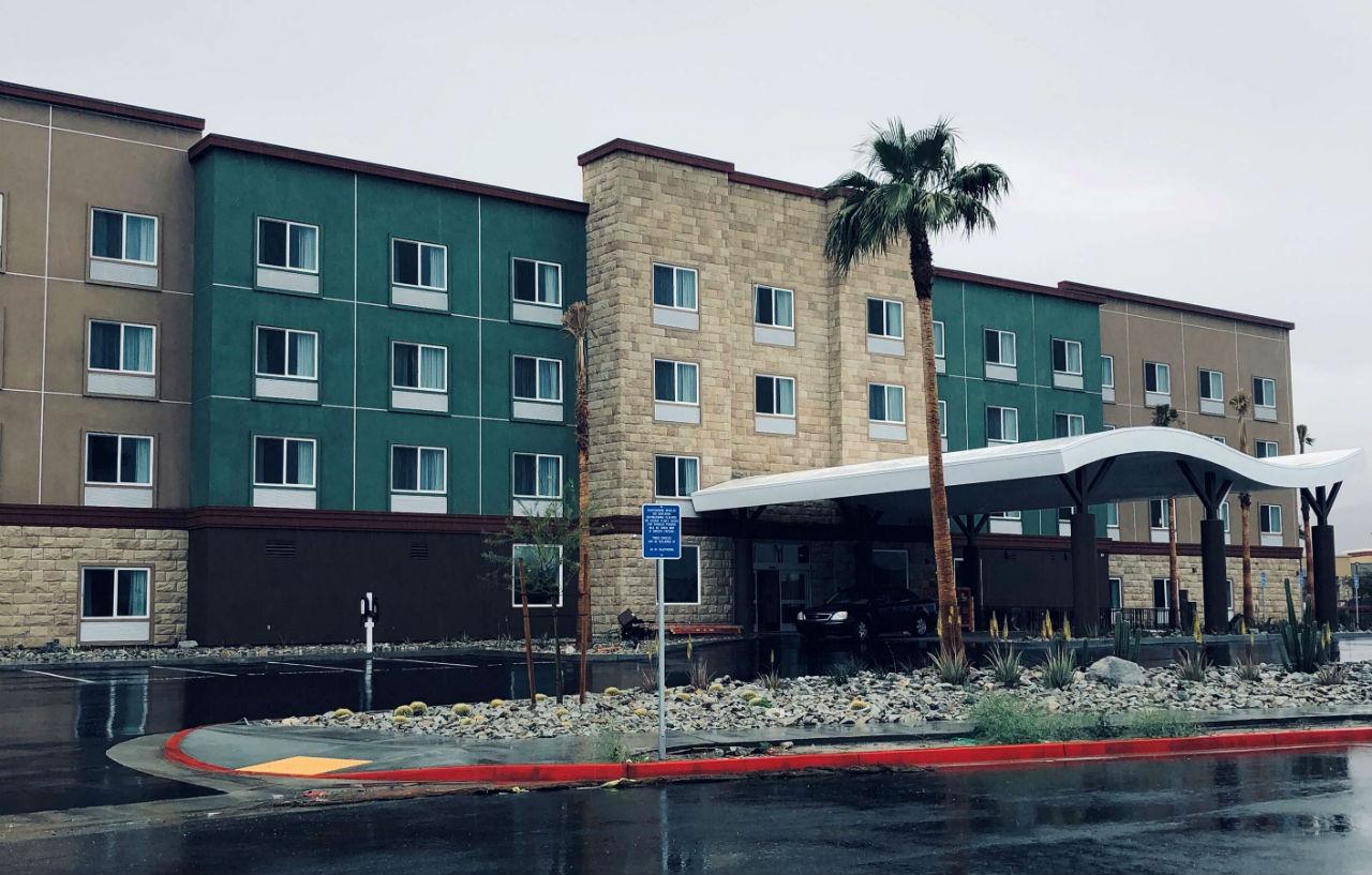 Best Western Plus Coachella Valley Inn & Suites Cathedral City Esterno foto