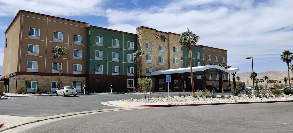 Best Western Plus Desert View Inn & Suites Cathedral City Esterno foto