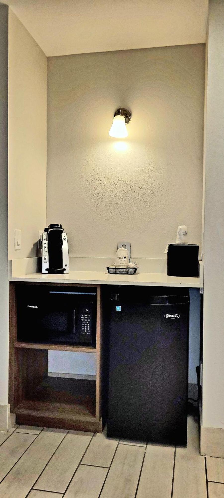 Best Western Plus Coachella Valley Inn & Suites Cathedral City Esterno foto